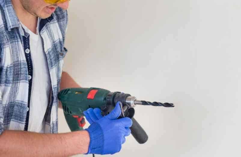 Comment percer du carrelage mural sans le casser ? Kallou
