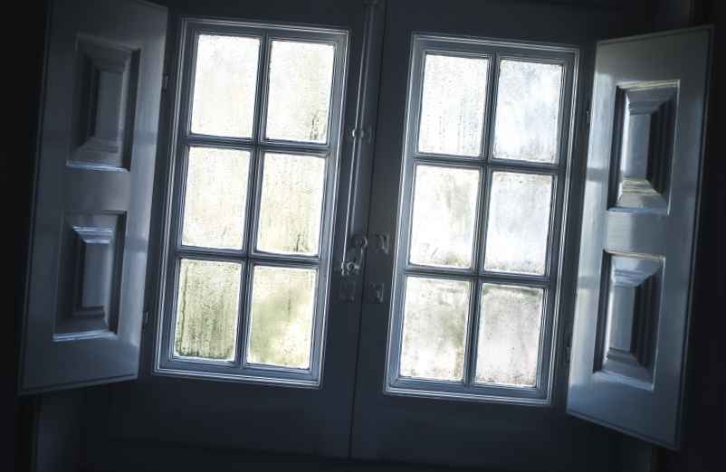 Profiter de la fraîcheur de la nuit-Kallou