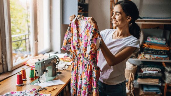 
Vieux draps : le secret pour en faire la robe star de ce
printemps en 2 heures

