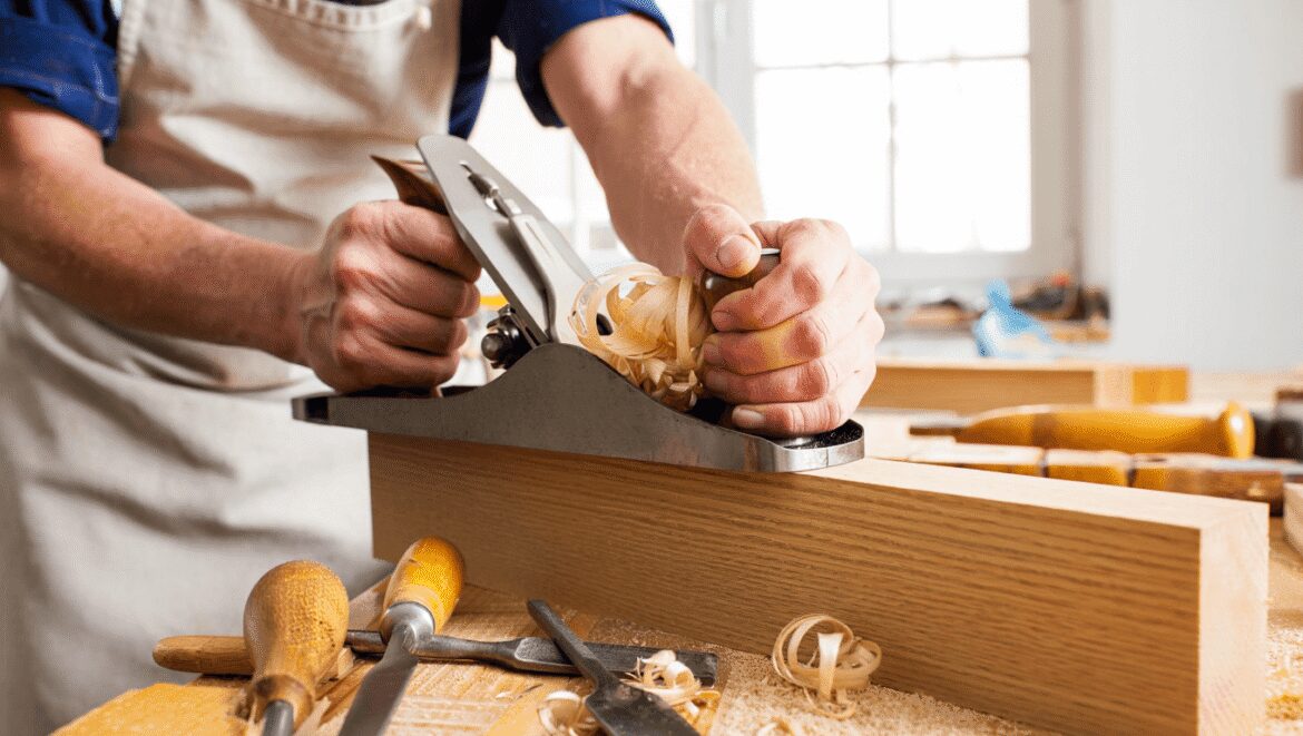 Techniques d’affleurage précis : astuces pour un résultat net